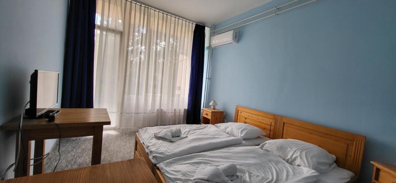 Hotel Korona Siófok Exteriör bild