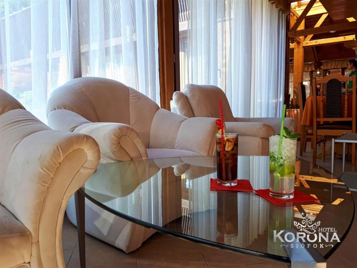 Hotel Korona Siófok Exteriör bild